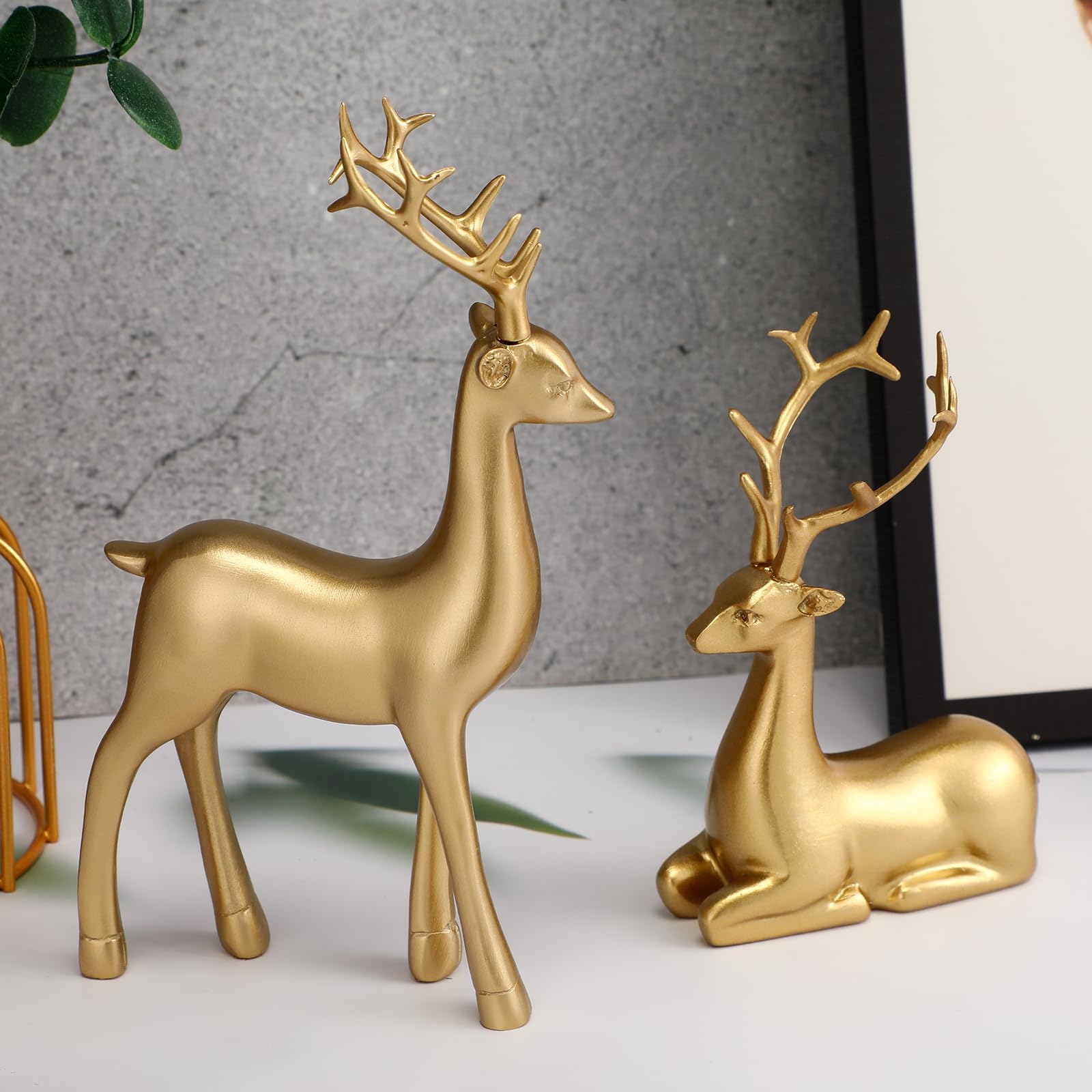 Merry & Bright 4 Pcs Christmas Reindeer