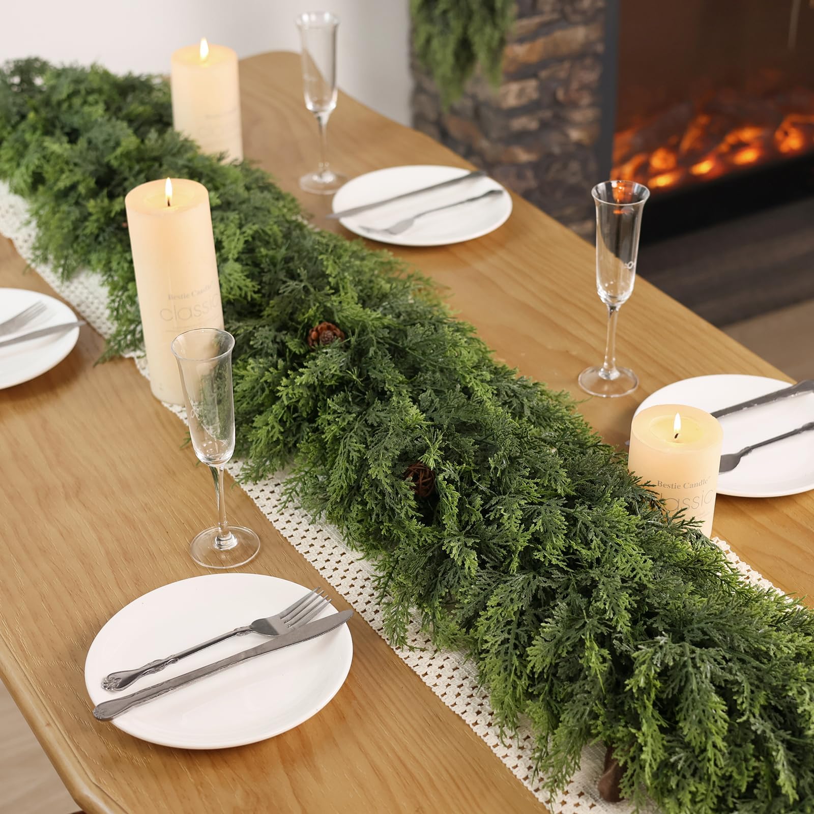 Merry & Bright Christmas Cedar Garland - 16ft