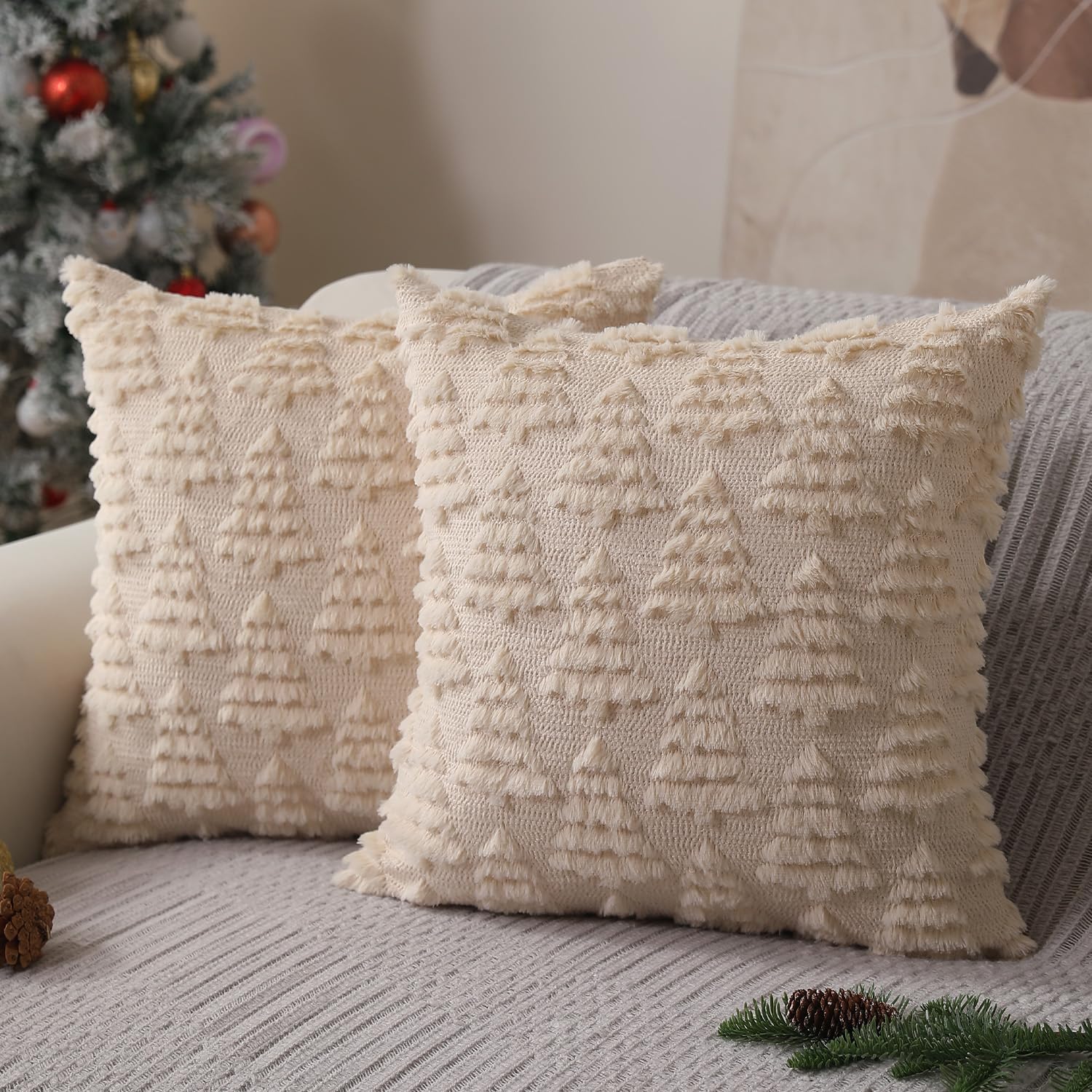 Merry & Bright Christmas Pillow Cover – Soft & Durable 18x18 Inch Holiday Deco