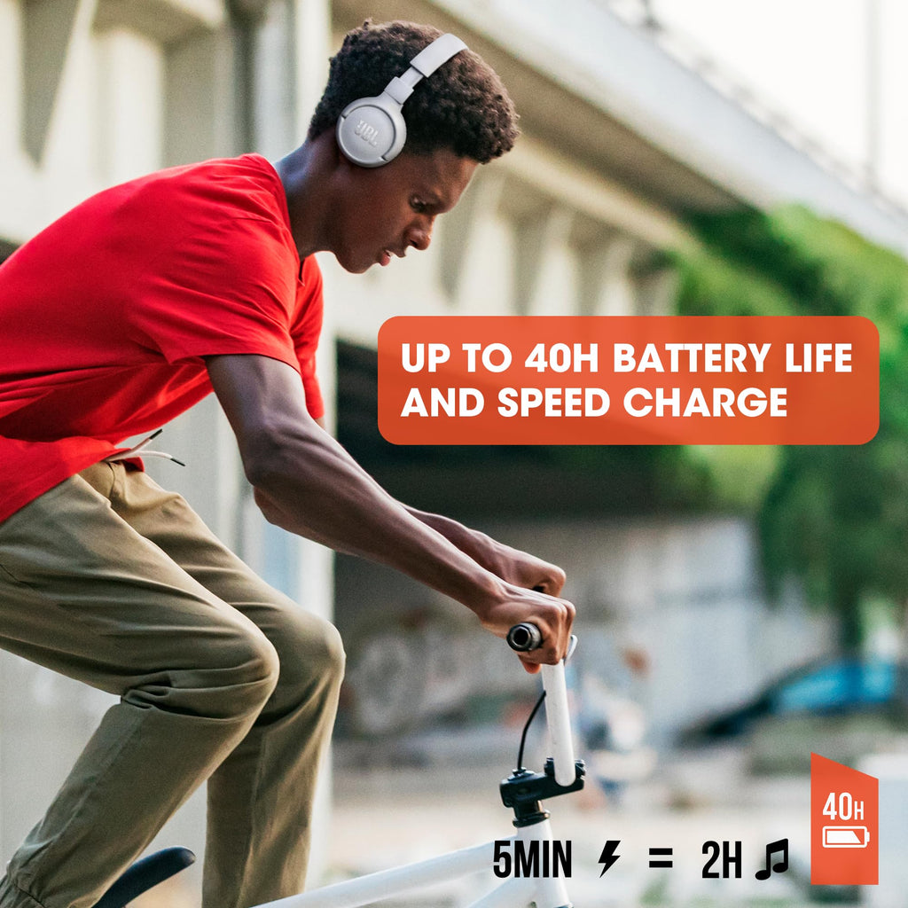 Merry & Bright JBL Bluetooth headphones with up to 40 hours battery