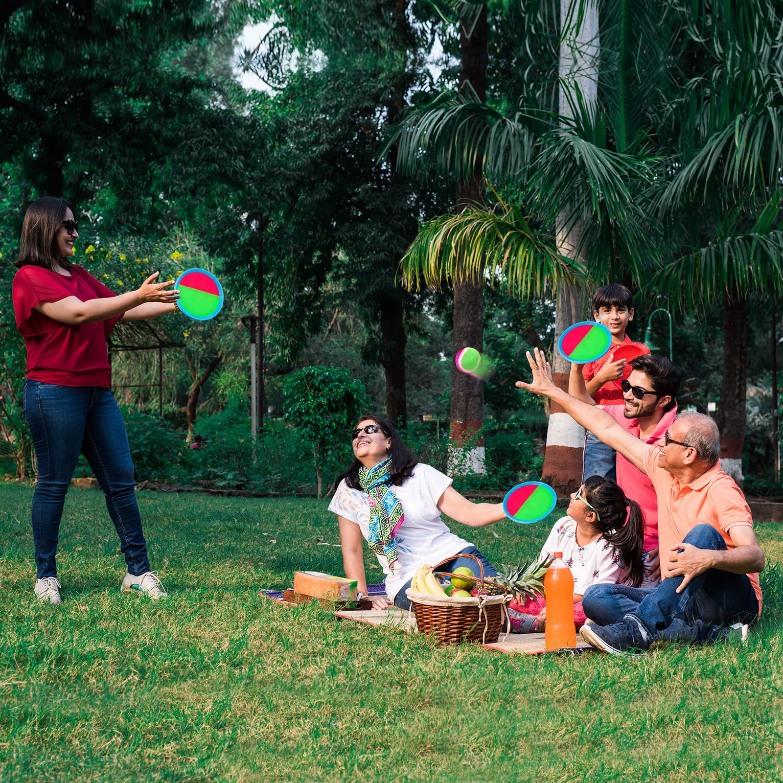 Merry & Bright Classic 90s Toss and Catch Game for Kids – Blue